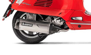 Akrapovic Carbon- Hitzeschild VESPA GTS SUPER 125 / SPORT / TECH, Carbonteile, Motorrad, Auspuffanlagen